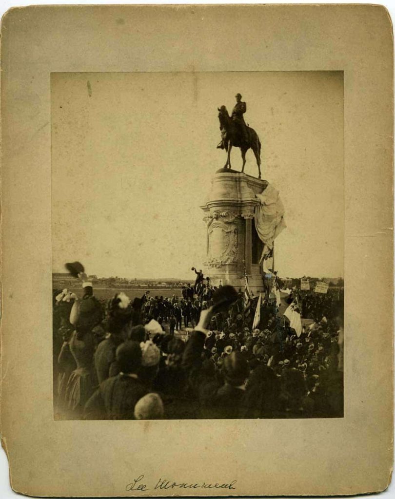 Das Lee-Denkmal wird 1890 in Richmond